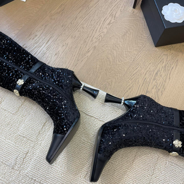KNEE HIGH BOOTS IN BLACK CALFSKIN AND SEQUINS