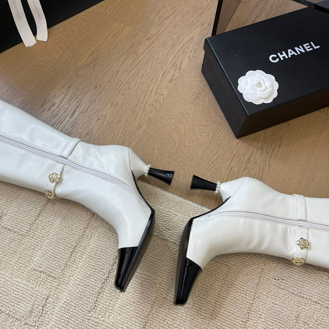 KNEE HIGH BOOTS IN WHITE MIX BLACK CALFSKIN