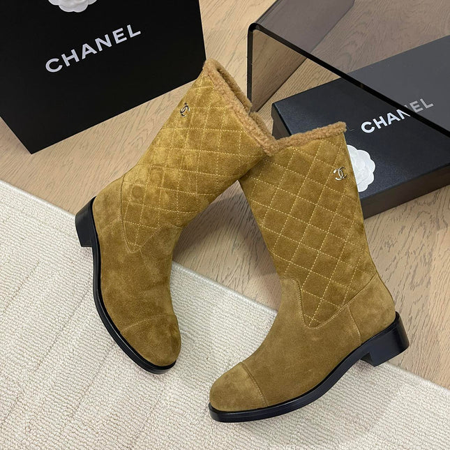 ANKLE BOOTS IN GOLDEN BROWN SUEDE 963150