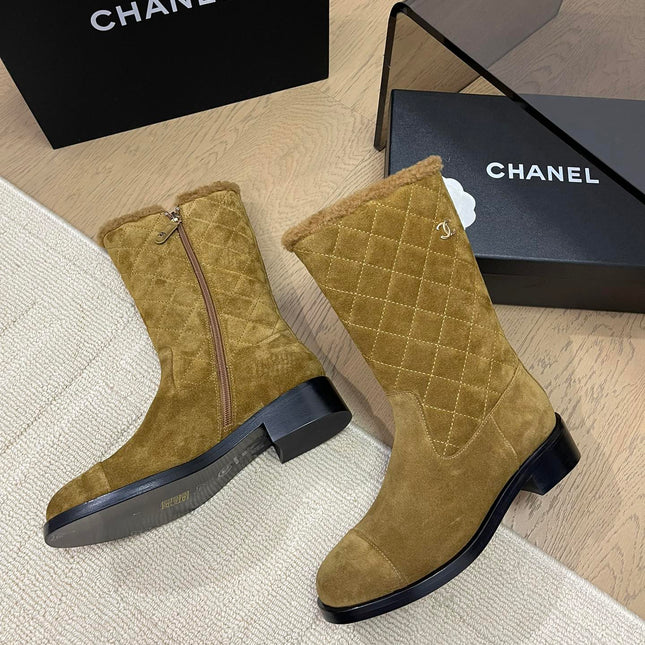 ANKLE BOOTS IN GOLDEN BROWN SUEDE 963150