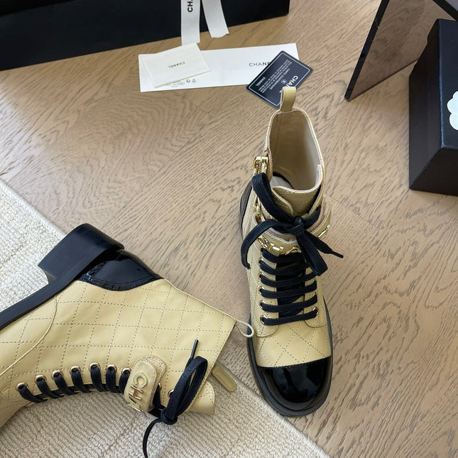 ALPHABET MARTIN BOOTS IN FLAX YELLOW LAMBSKIN