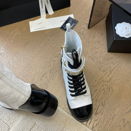 ALPHABET MARTIN BOOTS IN WHITE LAMBSKIN