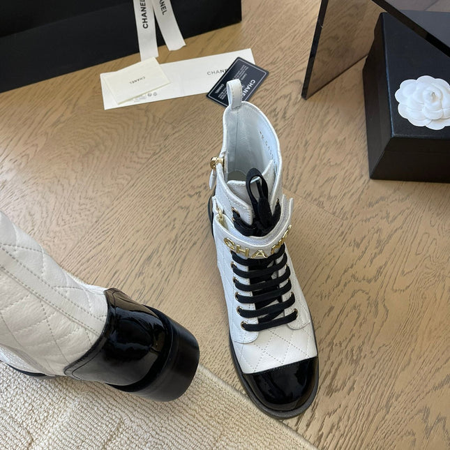 ALPHABET MARTIN BOOTS IN WHITE LAMBSKIN