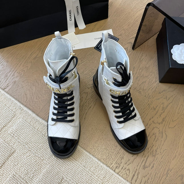 ALPHABET MARTIN BOOTS IN WHITE LAMBSKIN