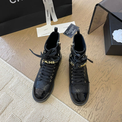 ALPHABET MARTIN BOOTS IN BLACK LAMBSKIN