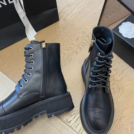 ANKLE BOOTS IN BLACK CALFSKIN 963004