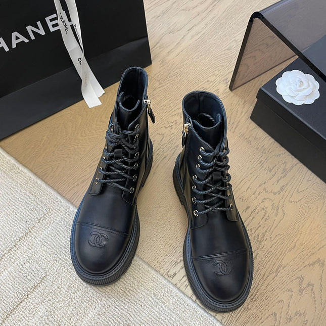 ANKLE BOOTS IN BLACK CALFSKIN 963004