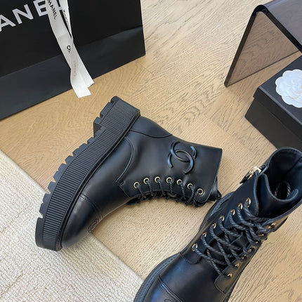 ANKLE BOOTS IN BLACK CALFSKIN 963004