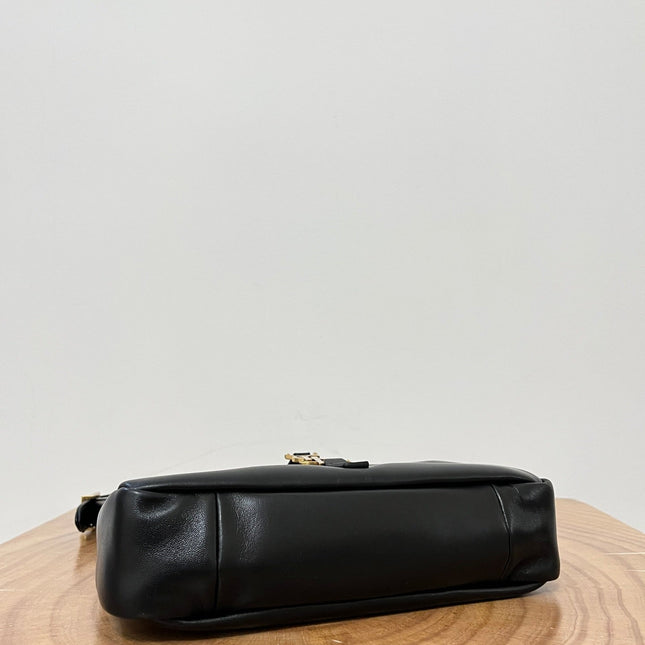 LE 5 À 7 BAG 24 BLACK GLOSSY CALFSKIN HOBO