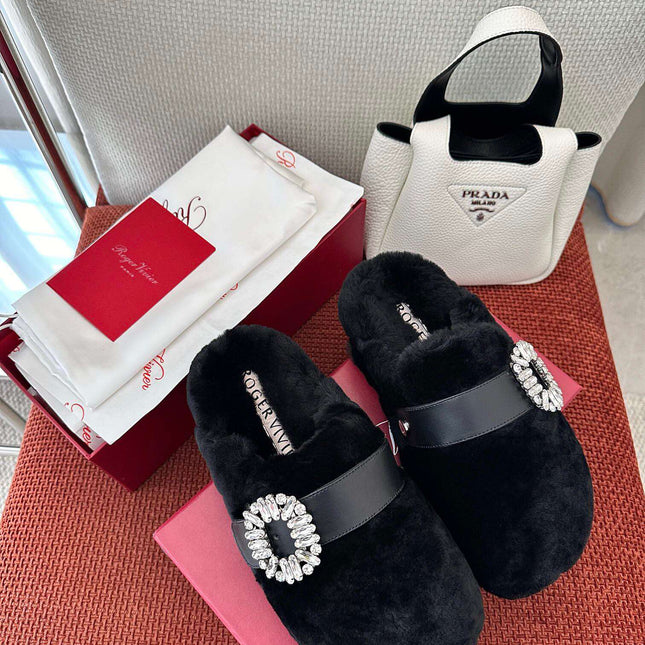 SLIDY VIV' MULES IN BLACK WOOL WITH STRASS BUCKLE