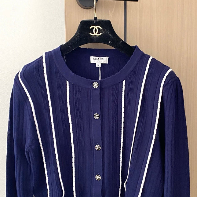 CC 25 Cardigan In Navy Blue Wool