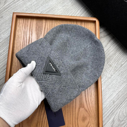 BEANIE HAT IN SHADOW GRAY WOOL AND RABBIT FUR 436396