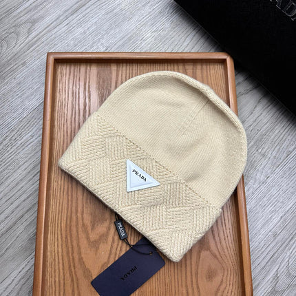 BEANIE HAT IN BISQUE BEIGE WOOL AND RABBIT FUR 342035