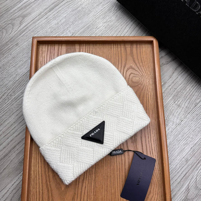 BEANIE HAT IN WHITE WOOL AND RABBIT FUR 342037