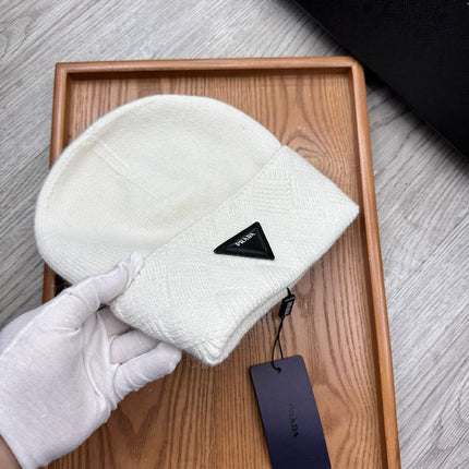 BEANIE HAT IN WHITE WOOL AND RABBIT FUR 342037