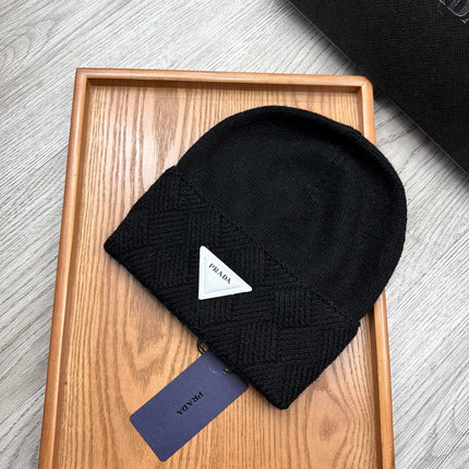 BEANIE HAT IN BLACK WOOL AND RABBIT FUR 342038
