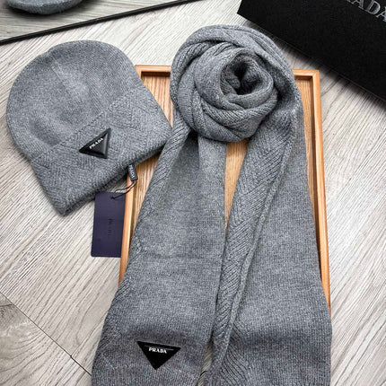 SET SCARF AND HAT IN RHINO GRAY WOOL AND RABBIT FUR 397407