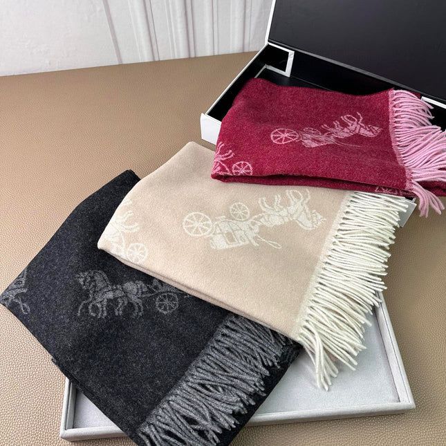 HORSE & CARRIAGE PRINT SCARF 195 CM IN BLACK WOOL 375242