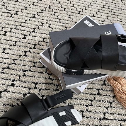 ELECTRIC SANDAL BLACK CALFSKIN