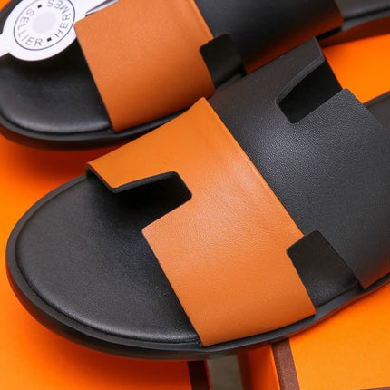 HM IZMIR SANDAL BLACK AND TIGER LAMBSKIN