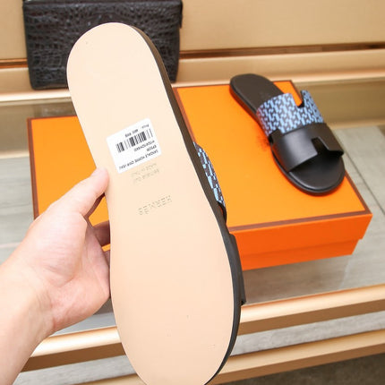 HM IZMIR SANDAL BLACK AND SKY CALFSKIN