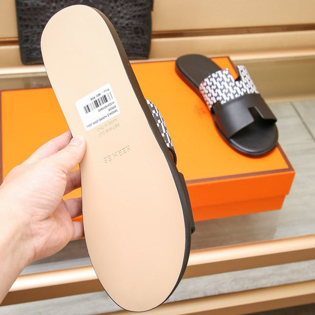 HM IZMIR SANDAL BLACK AND WHITE CALFSKIN