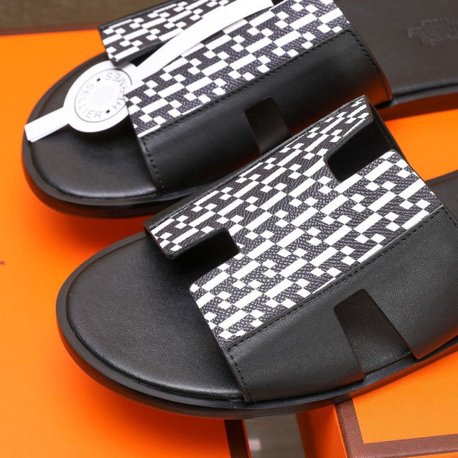 HM IZMIR SANDAL BLACK AND WHITE LAMBSKIN