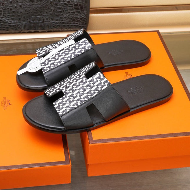HM IZMIR SANDAL BLACK AND WHITE LAMBSKIN