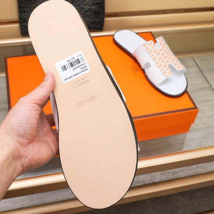 HM IZMIR SANDAL WHITE AND TANGERINE LAMBSKIN