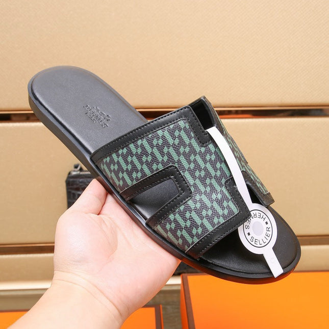HM ORAN SANDAL BLACK AND SAPPHIRE LAMBSKIN