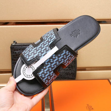 HM ORAN SANDAL BLACK AND SKY LAMBSKIN