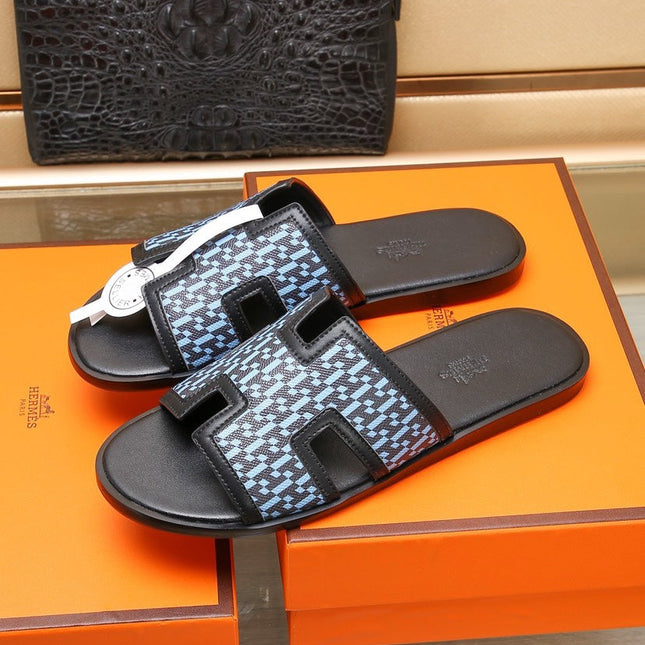 HM ORAN SANDAL BLACK AND SKY LAMBSKIN