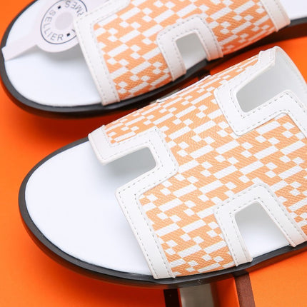 HM ORAN SANDAL WHITE AND TANGERINE LAMBSKIN