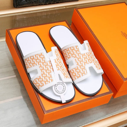 HM ORAN SANDAL WHITE AND TANGERINE LAMBSKIN