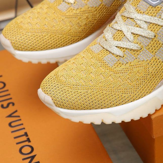 SNEAKERS IN LIGHT YELLOW MESH BREATHABLE AND RUBBER