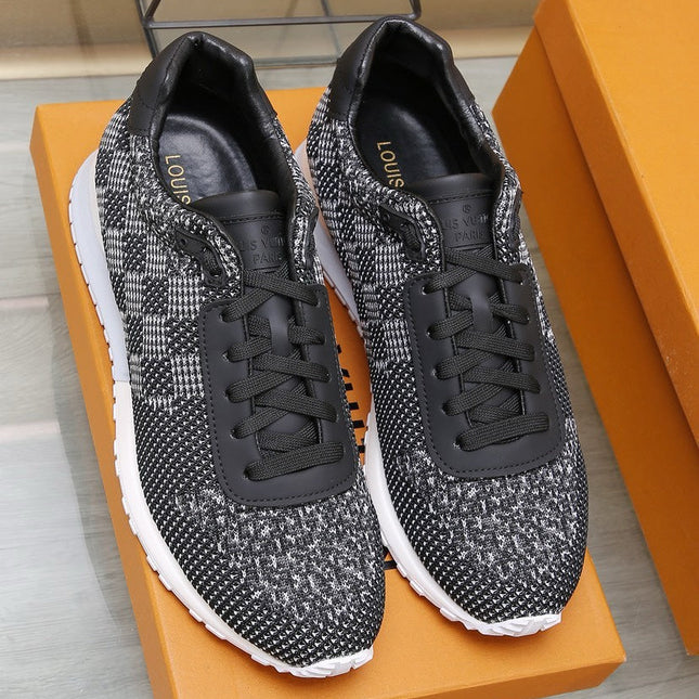 LV CLASSIC SNEAKER IN BLACK MIX WHITE LUMINOUS KNIT
