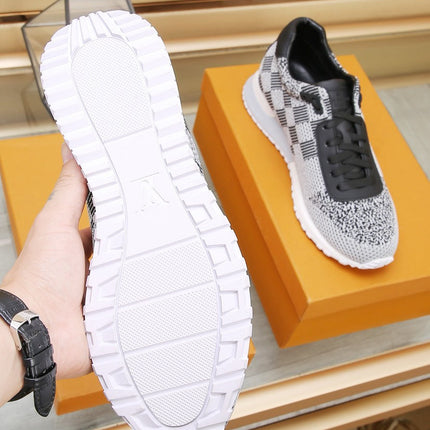 LV CLASSIC SNEAKER IN GREY MIX BLACK LUMINOUS KNIT