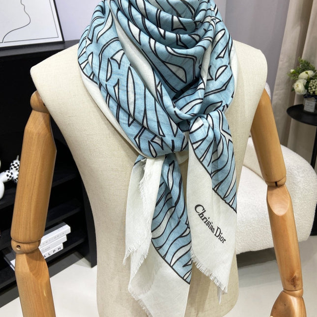 MISS DIOR ALLOVER SHAWL 140 CM IN POWDER BLUE MIX WHITE SILK CASHMERE 411630