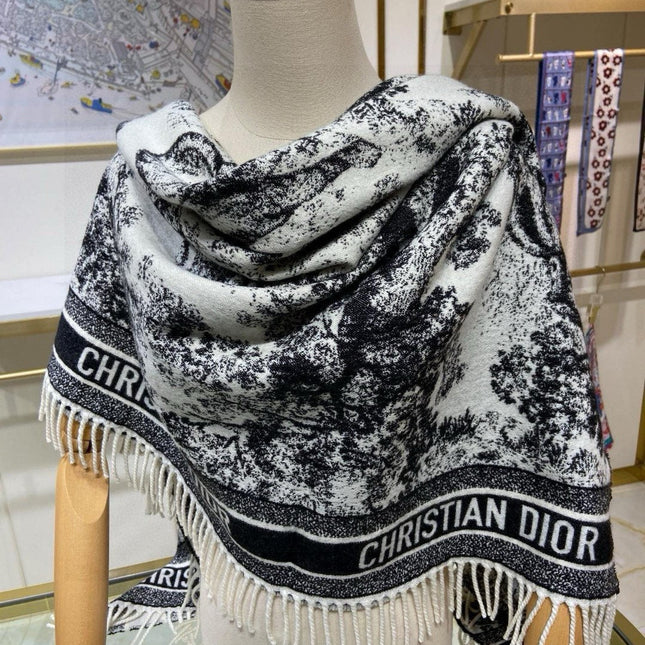 SQUARE SCARF 140 CM IN BLACK MIX WHITE MONOGRAM CASHMERE AND WOOL 416918