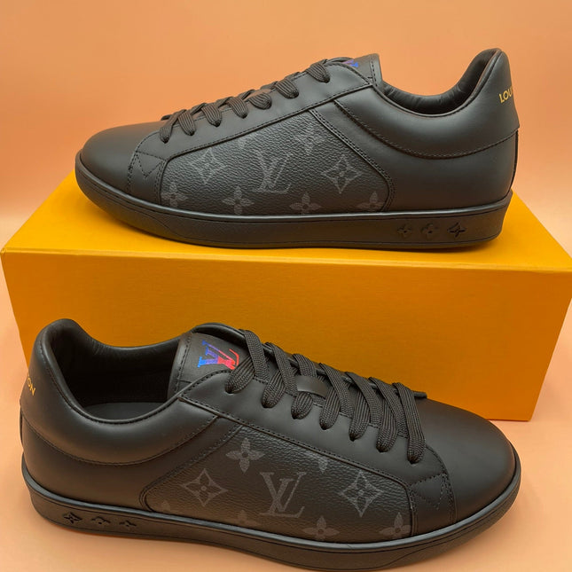 LV RIVOLI BLACK SNEAKER