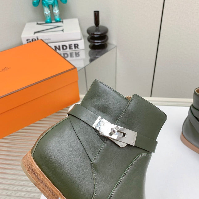 WOMEN'S NEO ANKLE BOOT IN ARMY GREEN CALFSKIN