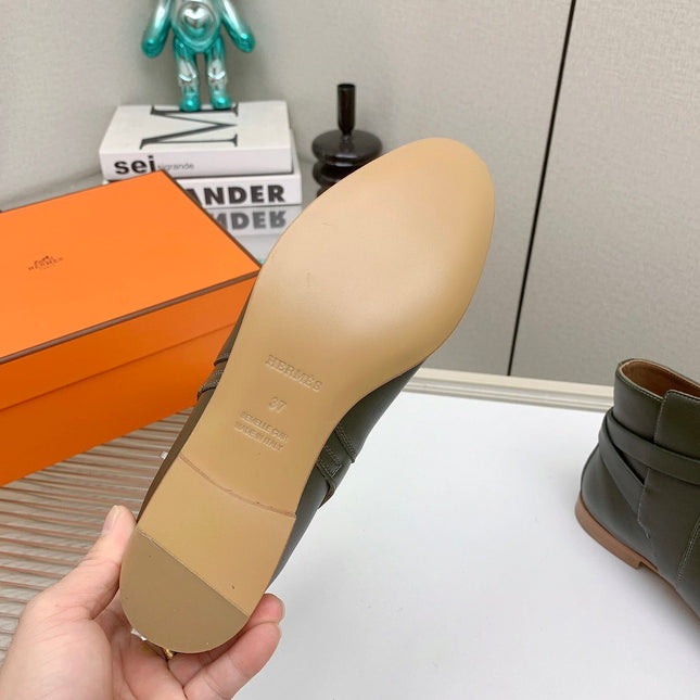 WOMEN'S NEO ANKLE BOOT IN ARMY GREEN CALFSKIN