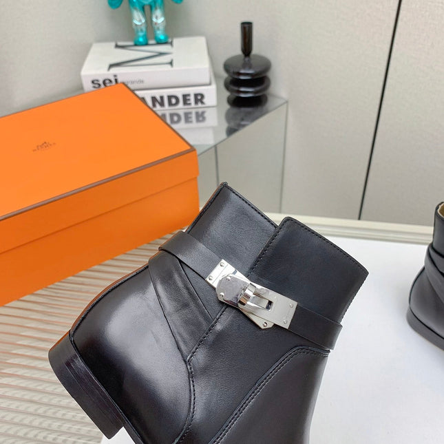 WOMEN'S NEO ANKLE BOOT IN BLACK CALFSKIN