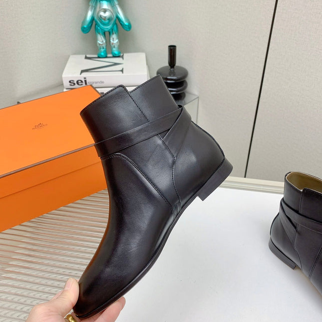 WOMEN'S NEO ANKLE BOOT IN BLACK CALFSKIN