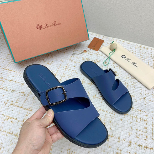 SANDALS IN CLASSIC BLUE CALFSKIN