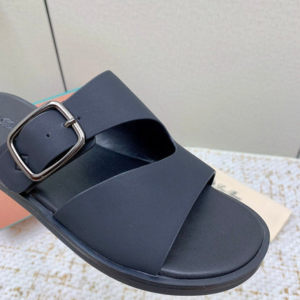 SANDALS IN BLACK CALFSKIN