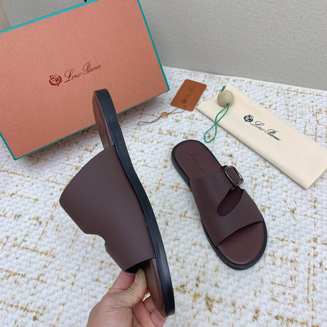 SANDALS IN BROWN CALFSKIN