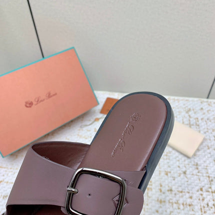 SANDALS IN BROWN CALFSKIN