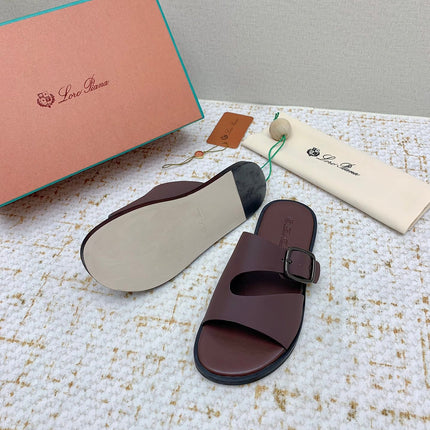 SANDALS IN BROWN CALFSKIN