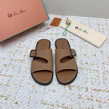 SANDALS IN LIGHT BROWN CALFSKIN